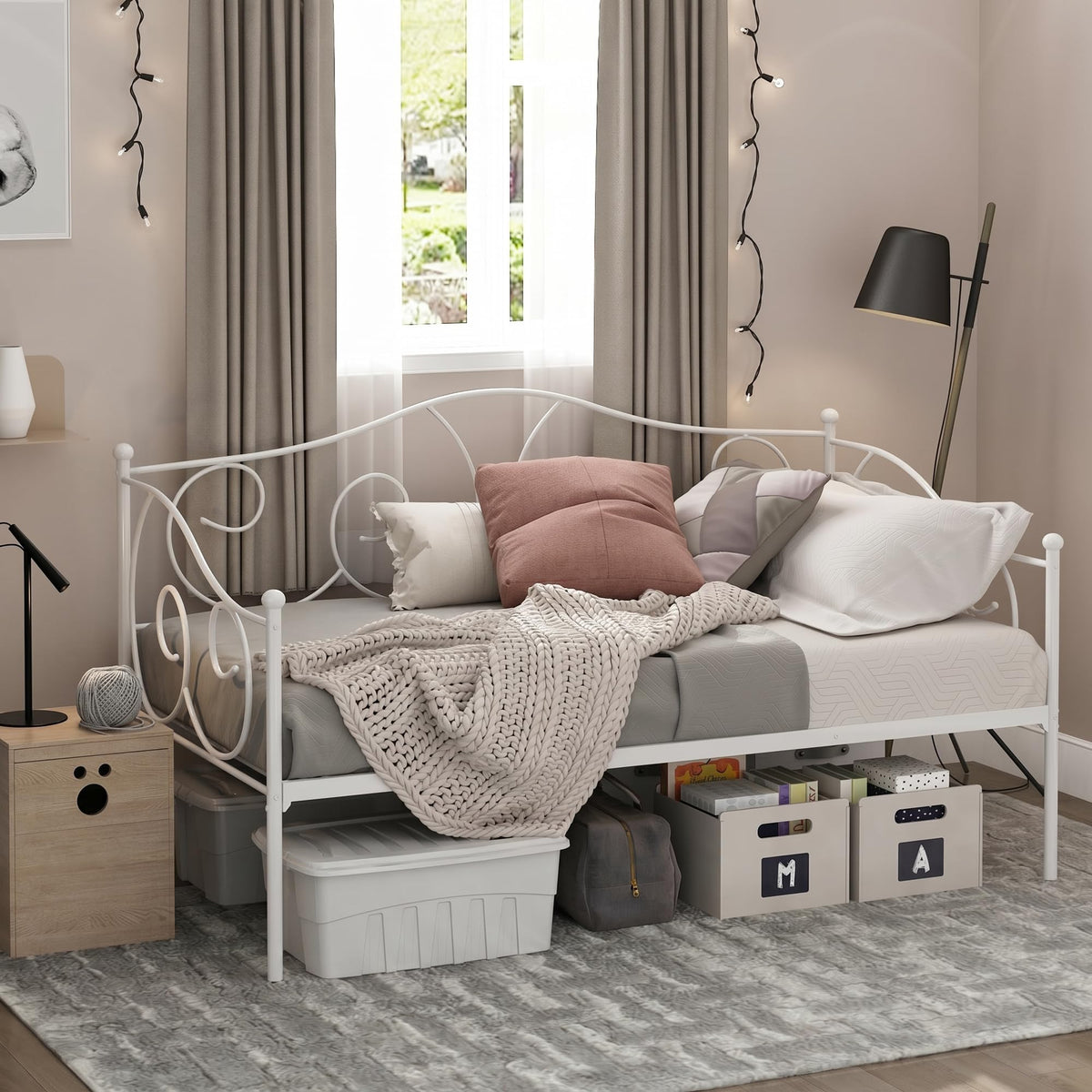 Furinno Angeland Metal Twin Daybed, Heavy Duty Metal Bed Frame, Sofa Bed, with Slats Support Platform, for Bedroom, Living Room, Dorm, Twin, White