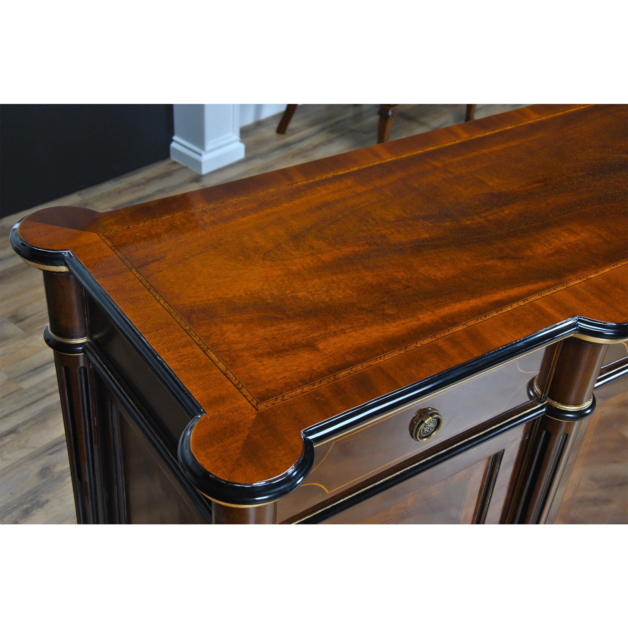 Niagara Furniture NSB043 Regency Banded Mahogany Sideboard