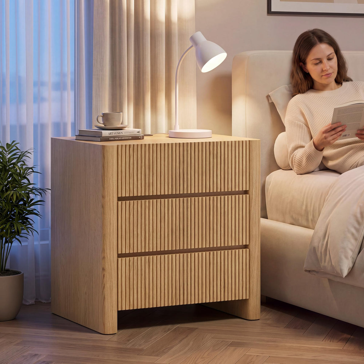 Apicizon 23.6'' Wide Fluted Nightstand with Charging Station, Natural