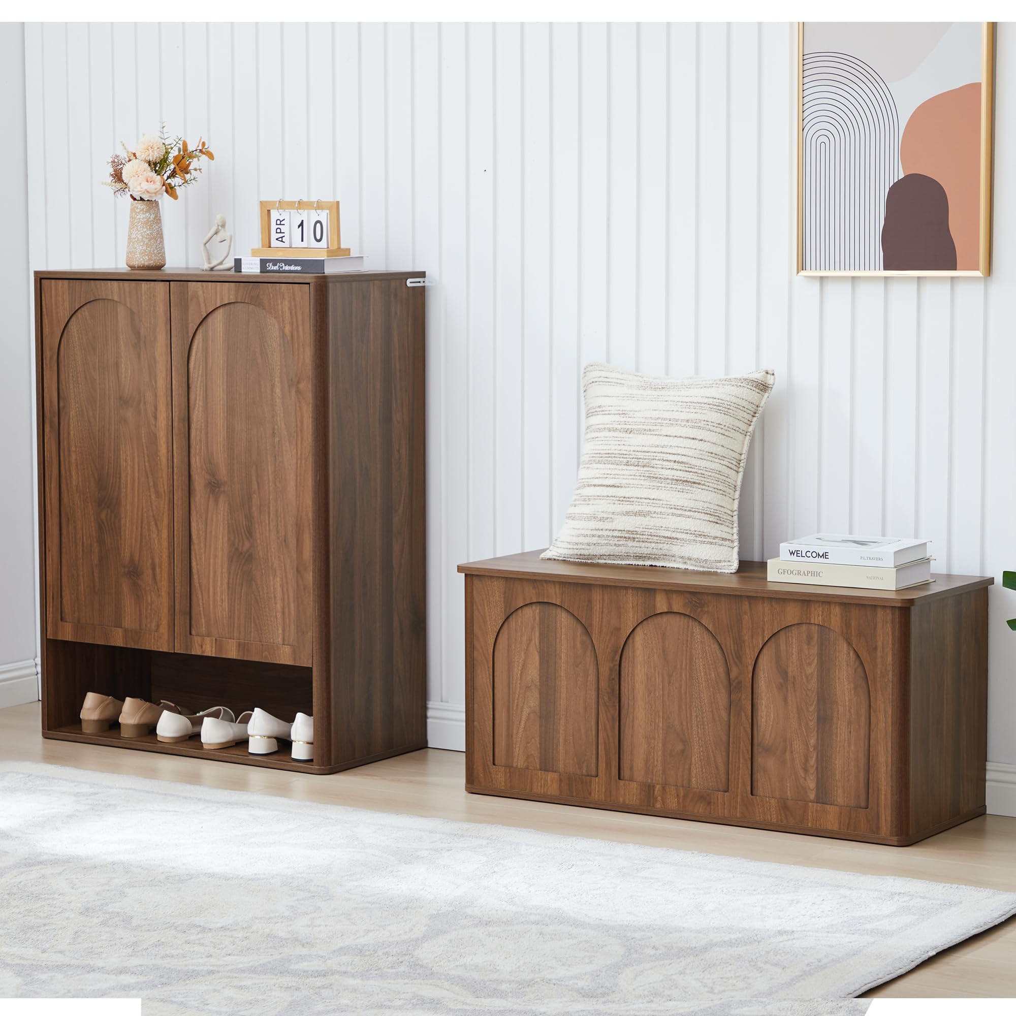 Farmhouse Storage Bench with Flip-Top Lid