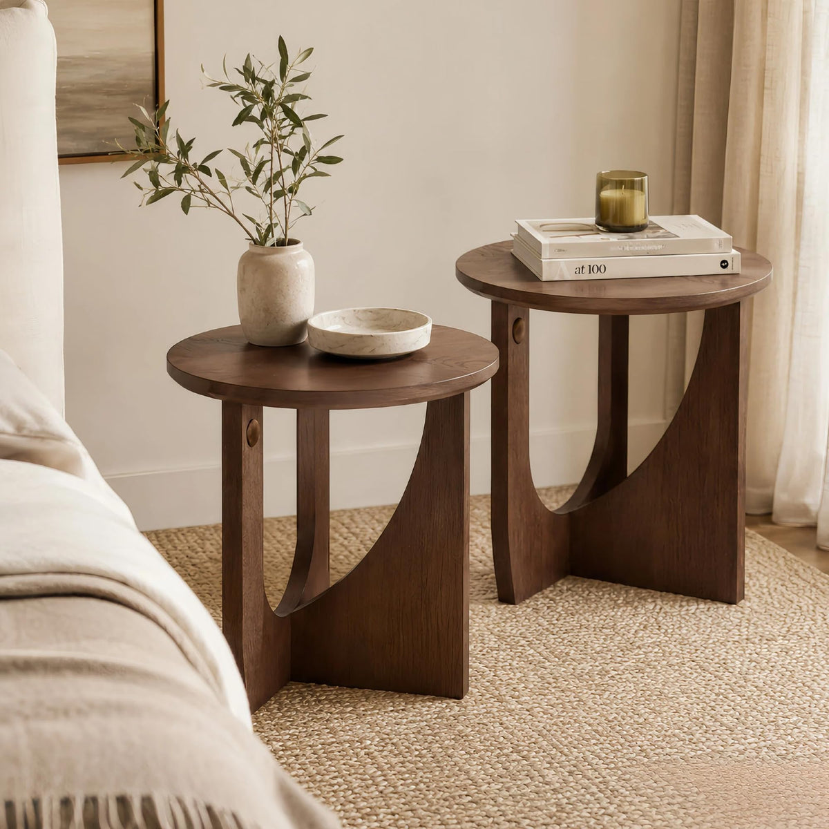 GSSDEE 100% Solid Wood Round Side Table Set of 2, 19.7'' Walnut Brown Small End Table, Sofa Side Table with Sculptural Curved Base, Minimalist Accent Table for Living Room, Bedroom, Reading Nook
