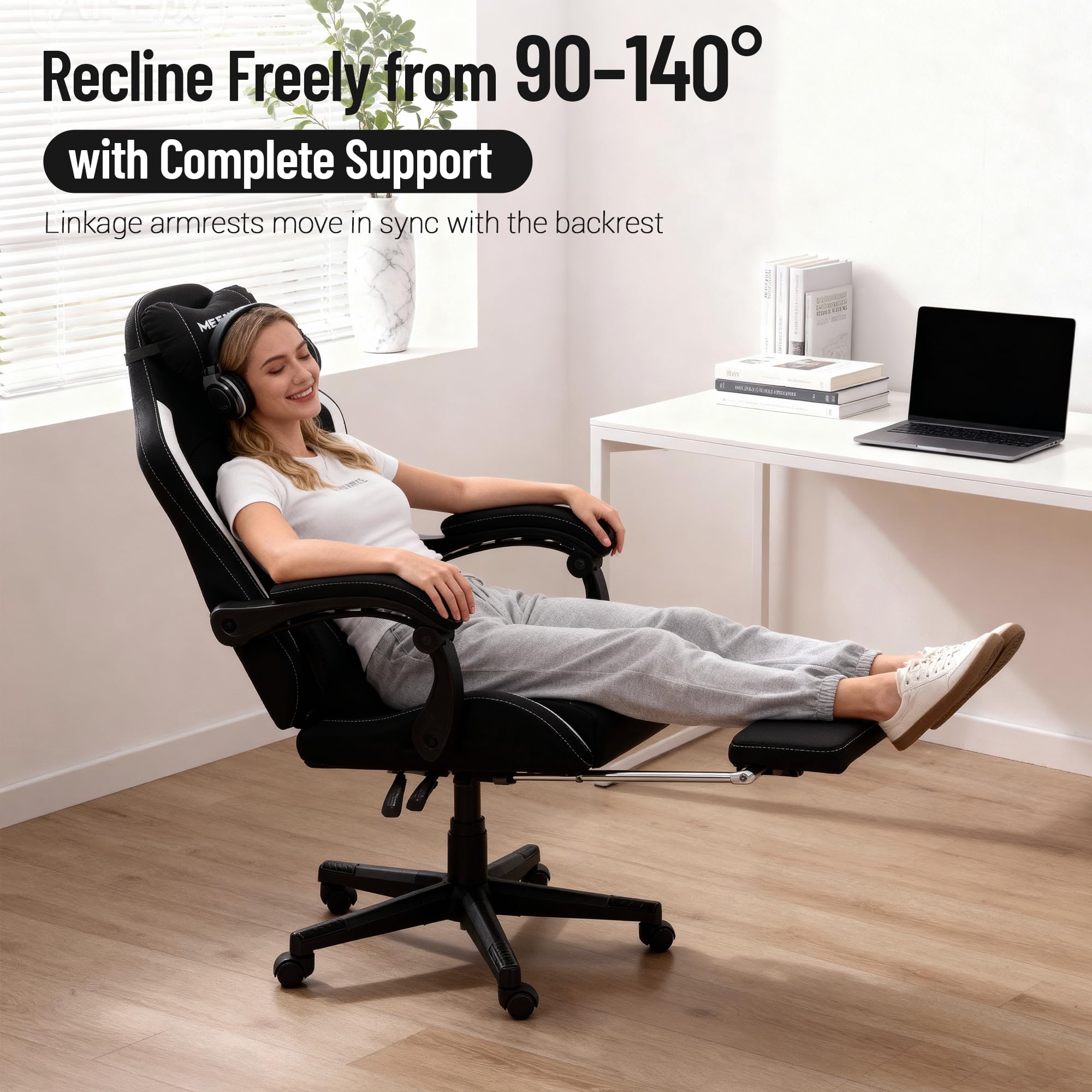Oversized Gaming Chair with Pocket Spring Cushion & Massage Lumbar