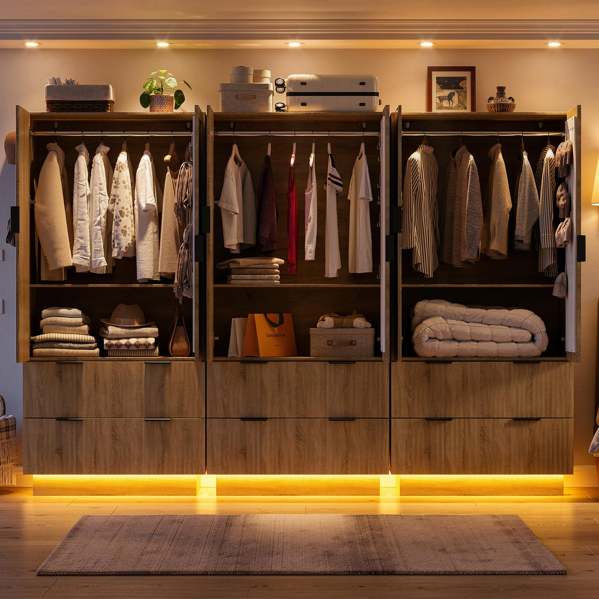 6-Door Mirrored Wardrobe with Drawers