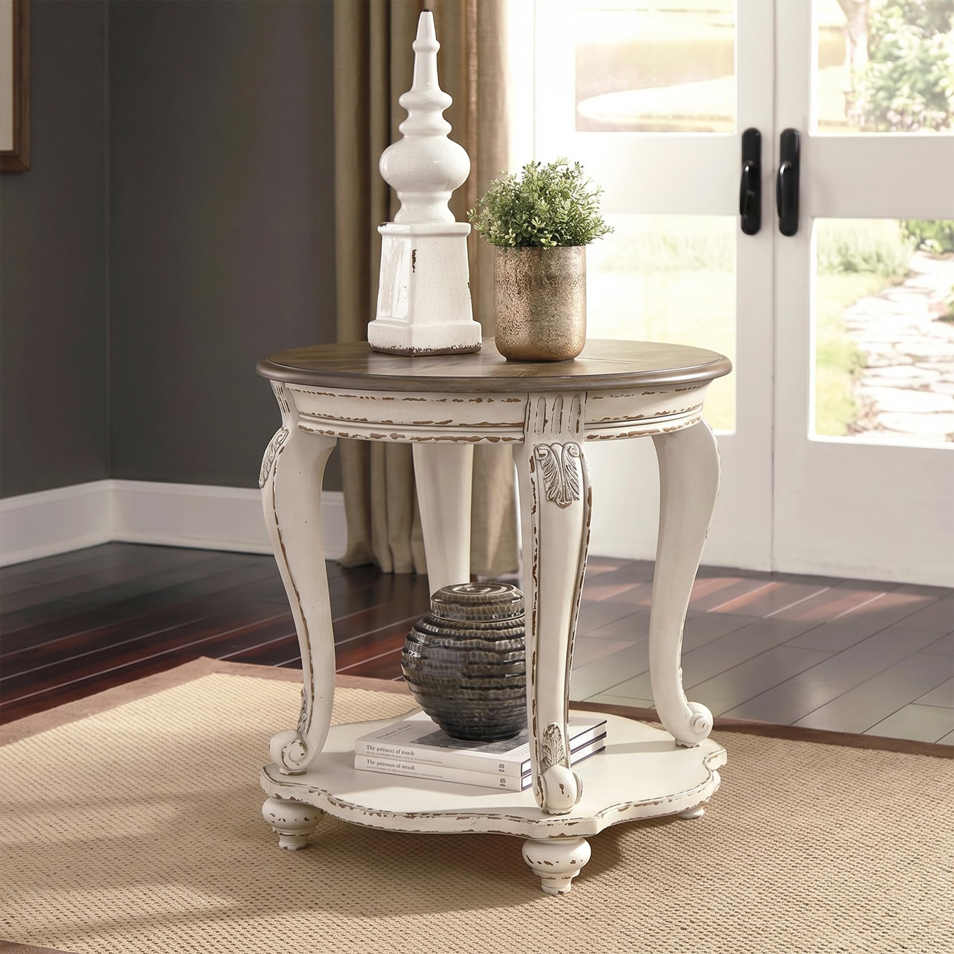 Signature Design by Ashley Realyn Round End Table, Cottage-Style Side Table with Antiqued Two-Tone Finish, Wood & Veneer Construction for Living Room or Bedroom, White/Brown