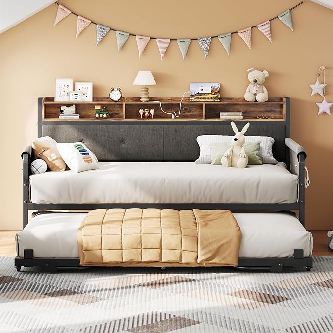 Twin Daybed with Trundle & Charging Station