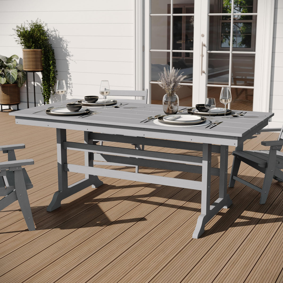 Merrick Lane Tavish 72" Rectangle Dining Table for 6 in Gray All-Weather Recycled HDPE