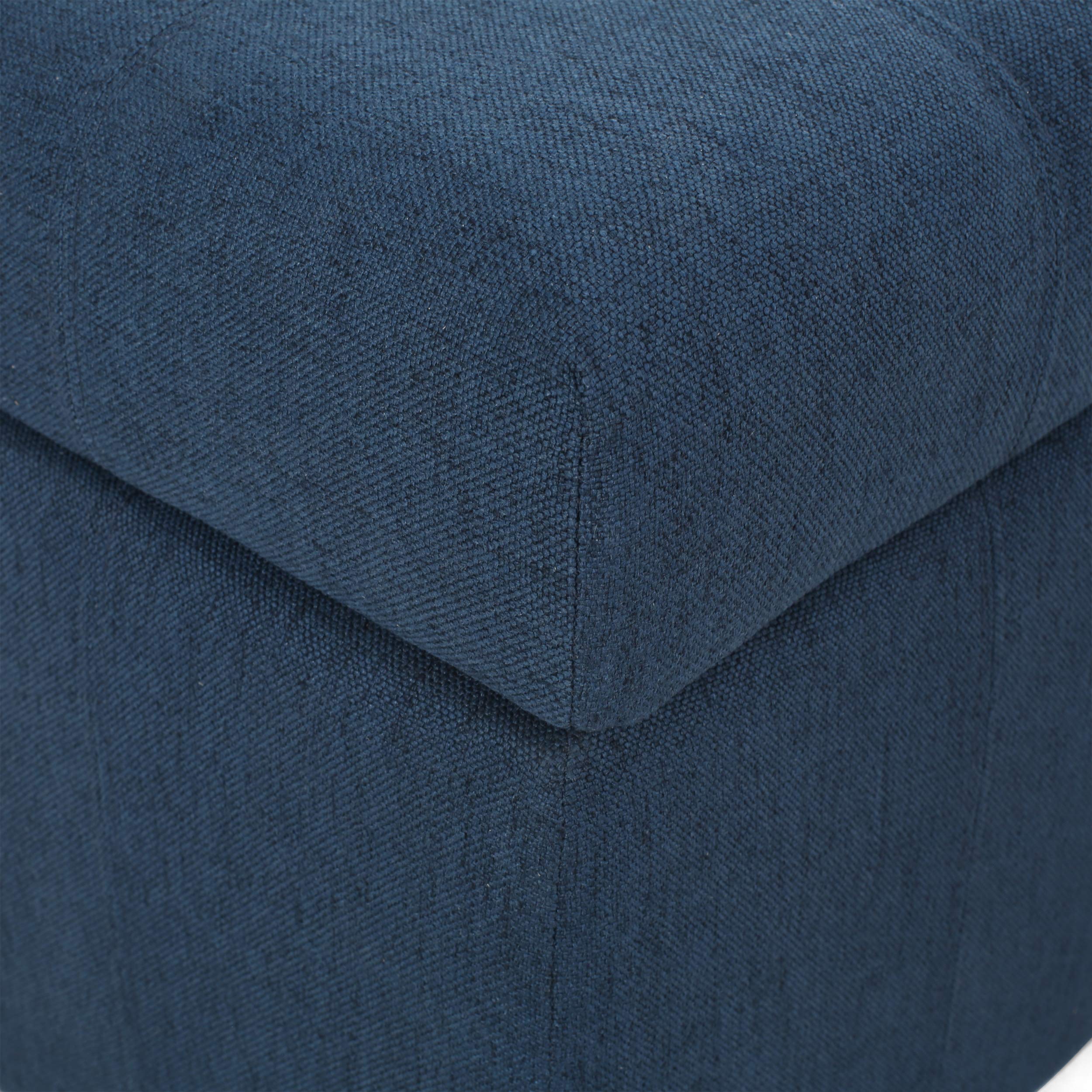 Christopher Knight Home Hedda Tufted Fabric Storage Ottoman