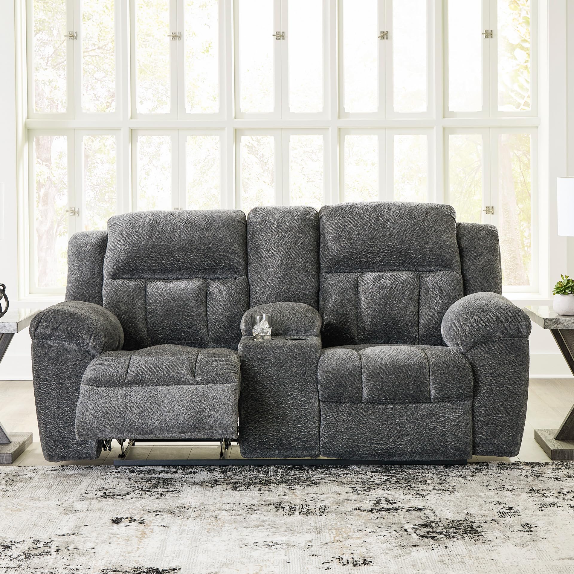 Signature Design by Ashley Frohn Contemporary Manual Reclining Loveseat with Console with Console, Storage and Cup Holders, Gray