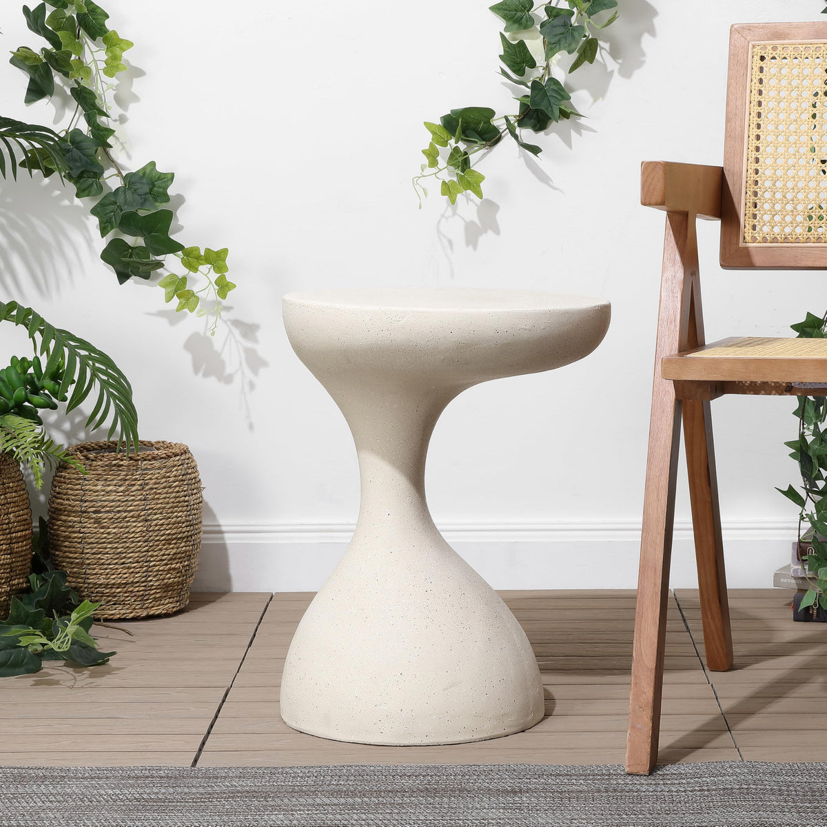 JONATHAN Y Boracay Sculptural Side Table 19.75", Cream Terrazzo