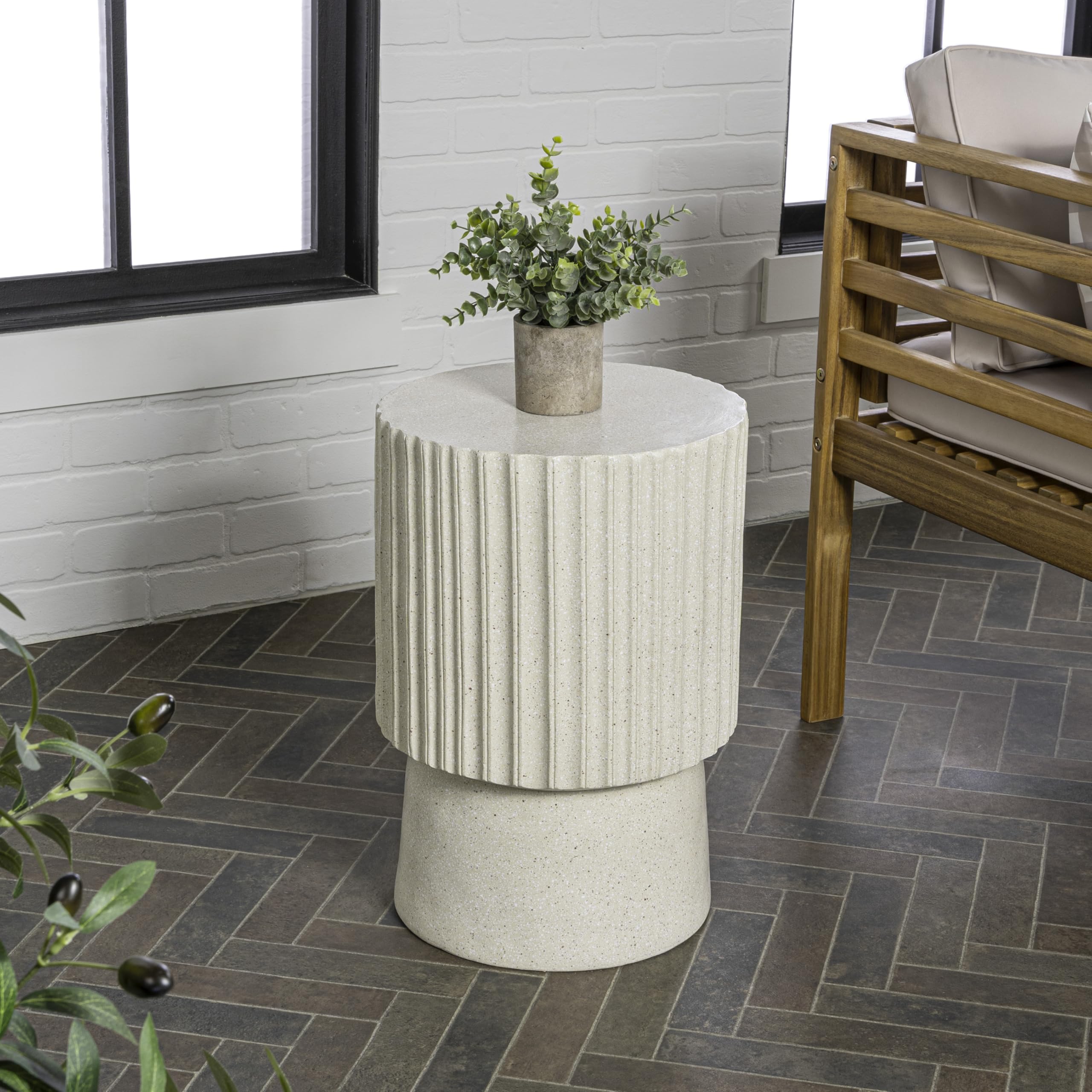 Louisa 19" Tambour Accent Table