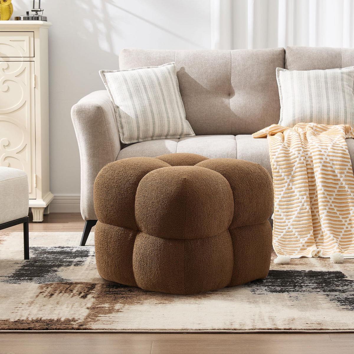ONEVOG 21" Rust Brown Modern Ottoman, Square Fuzzy Couch Sherpa Pouf Ottoman, Tufted Fluffy Boucle Fabric Foot Stools, Upholsered Footrest & Coffee Table for Living Room Bedroom, Cute Pouf Home Decor