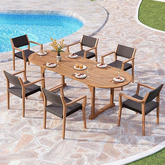 Extendable Acacia Wood Outdoor Dining Set