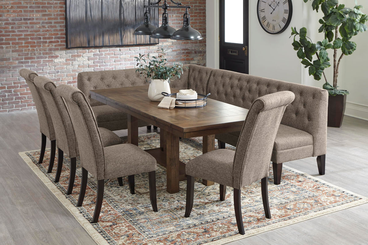 Extendable Farmhouse Dining Table