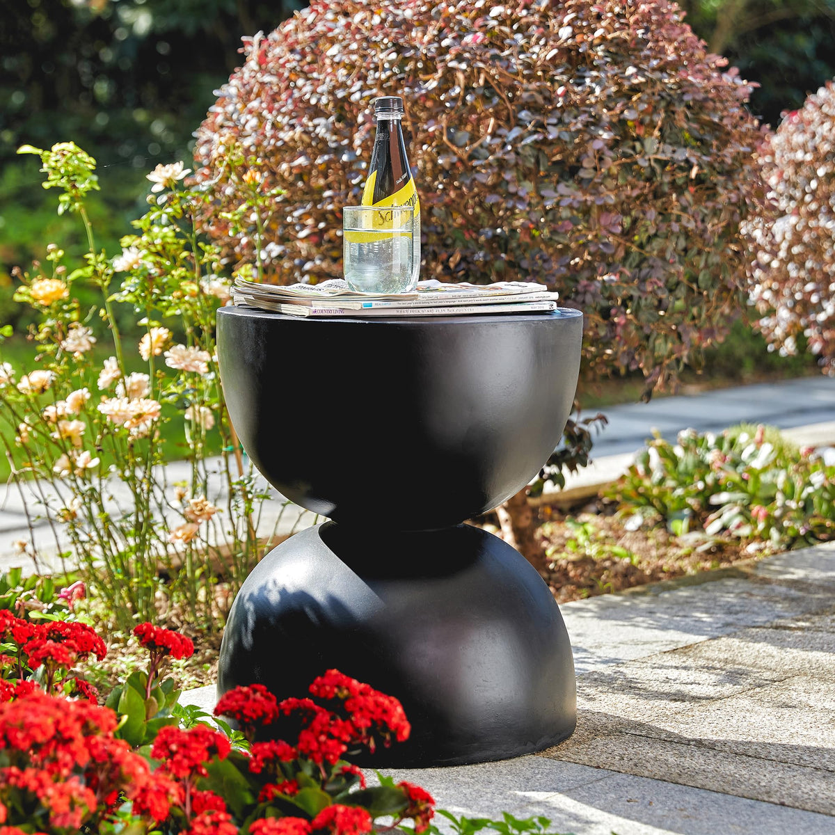 Glitzhome Outdoor Side Tables for Patio, 17.75" H Round Accent Table, Small Modern End Table Decorative Garden Stools, Multi-Functional MgO Faux Terrazzo Plant Stand for Living Room Bedroom, Black