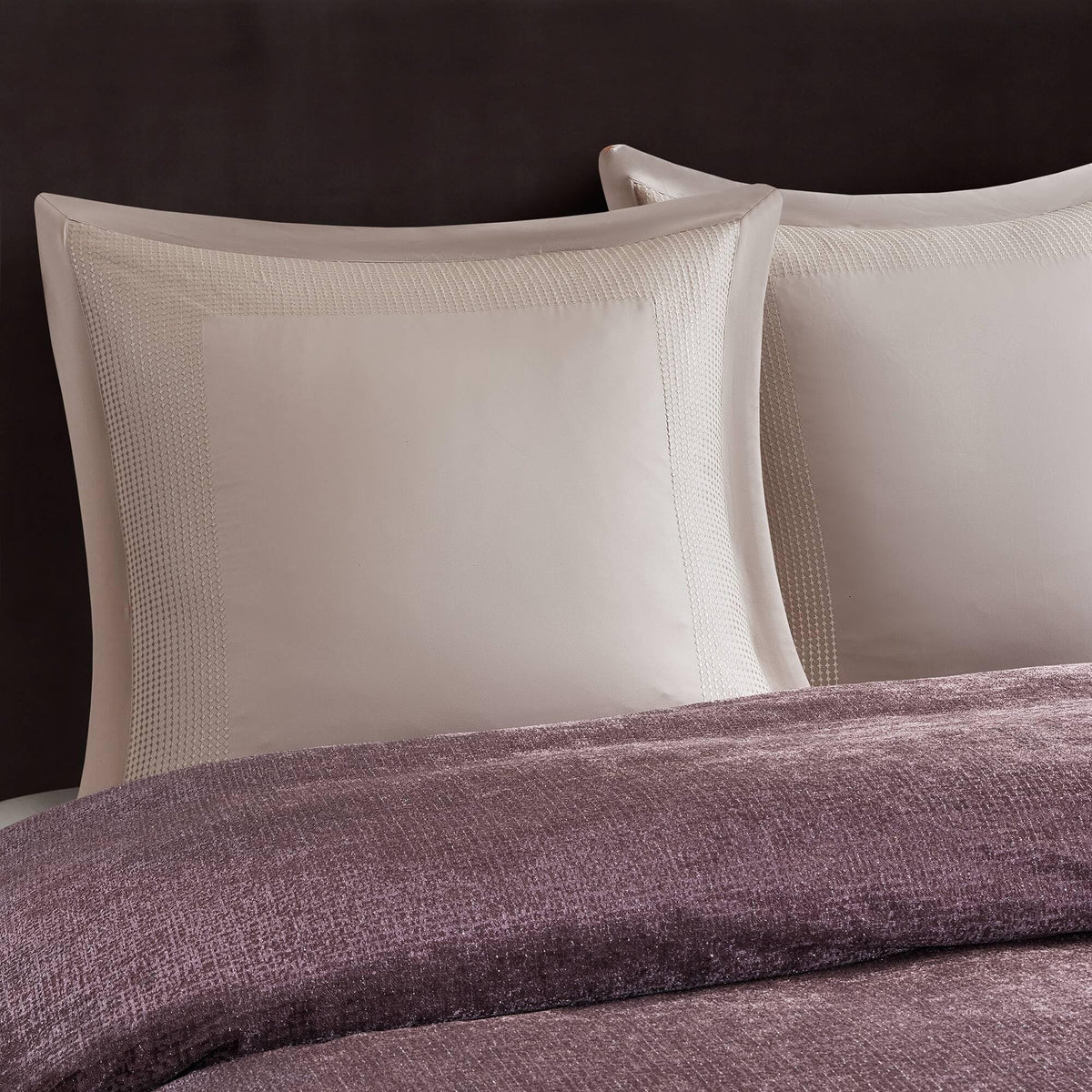 Mauve Velvet Jacquard King Comforter Set