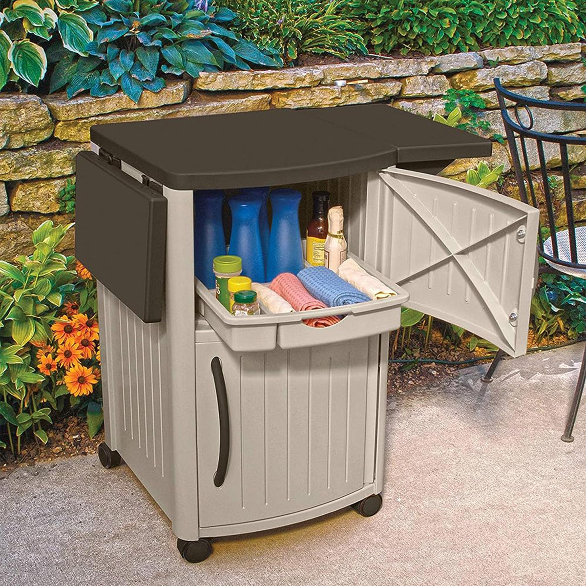 Outdoor Grilling Prep Station
