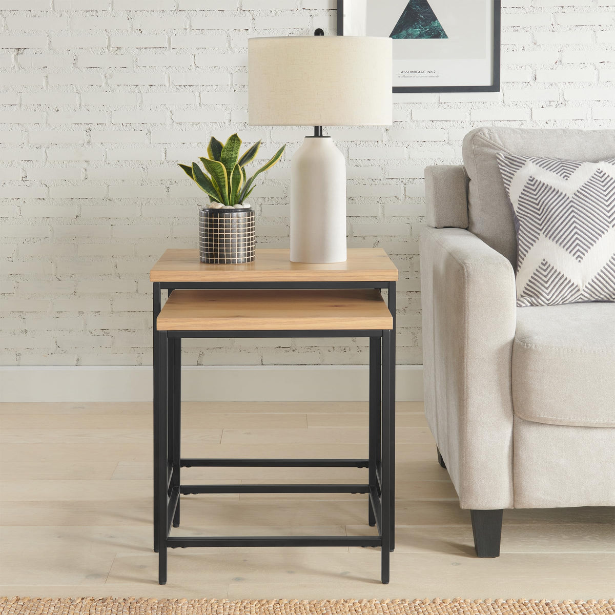 Oak Nesting End Tables