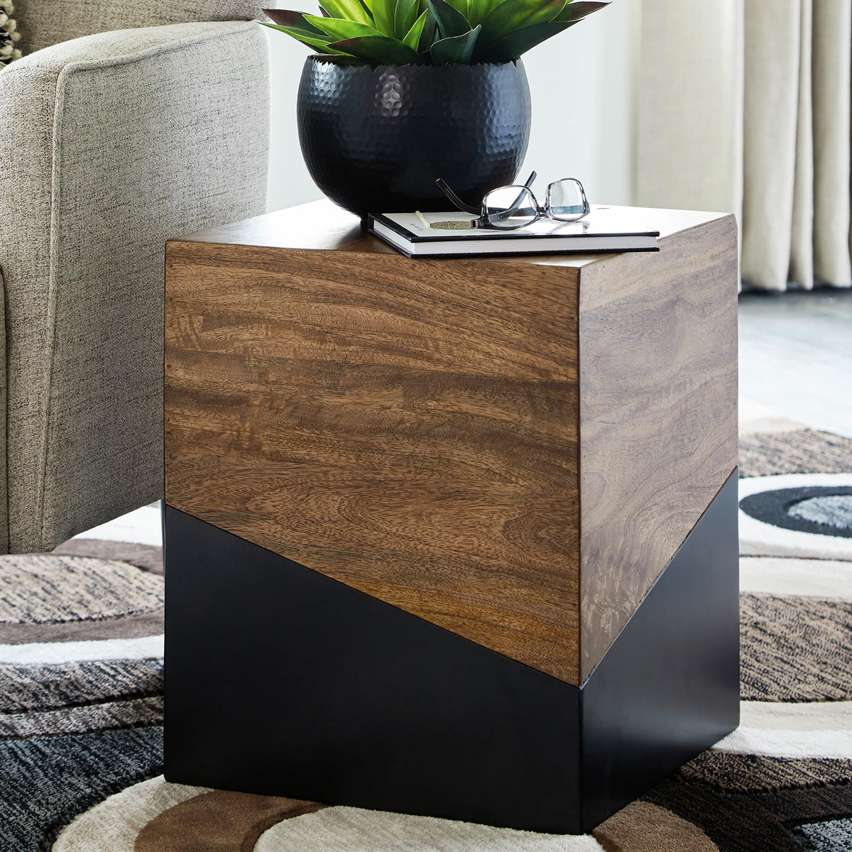 Signature Design by Ashley Accent End Table, Trailbend, Brown/Gunmetal