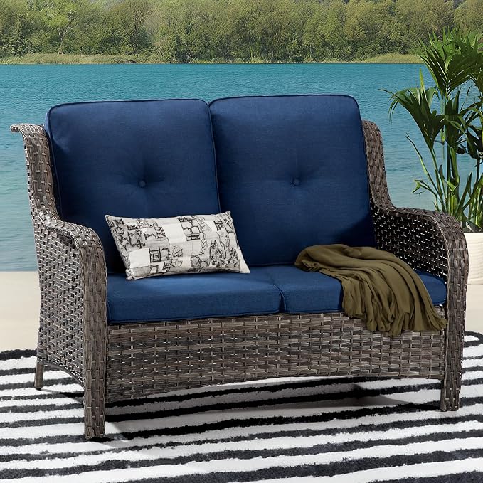 Outdoor Wicker Loveseat
