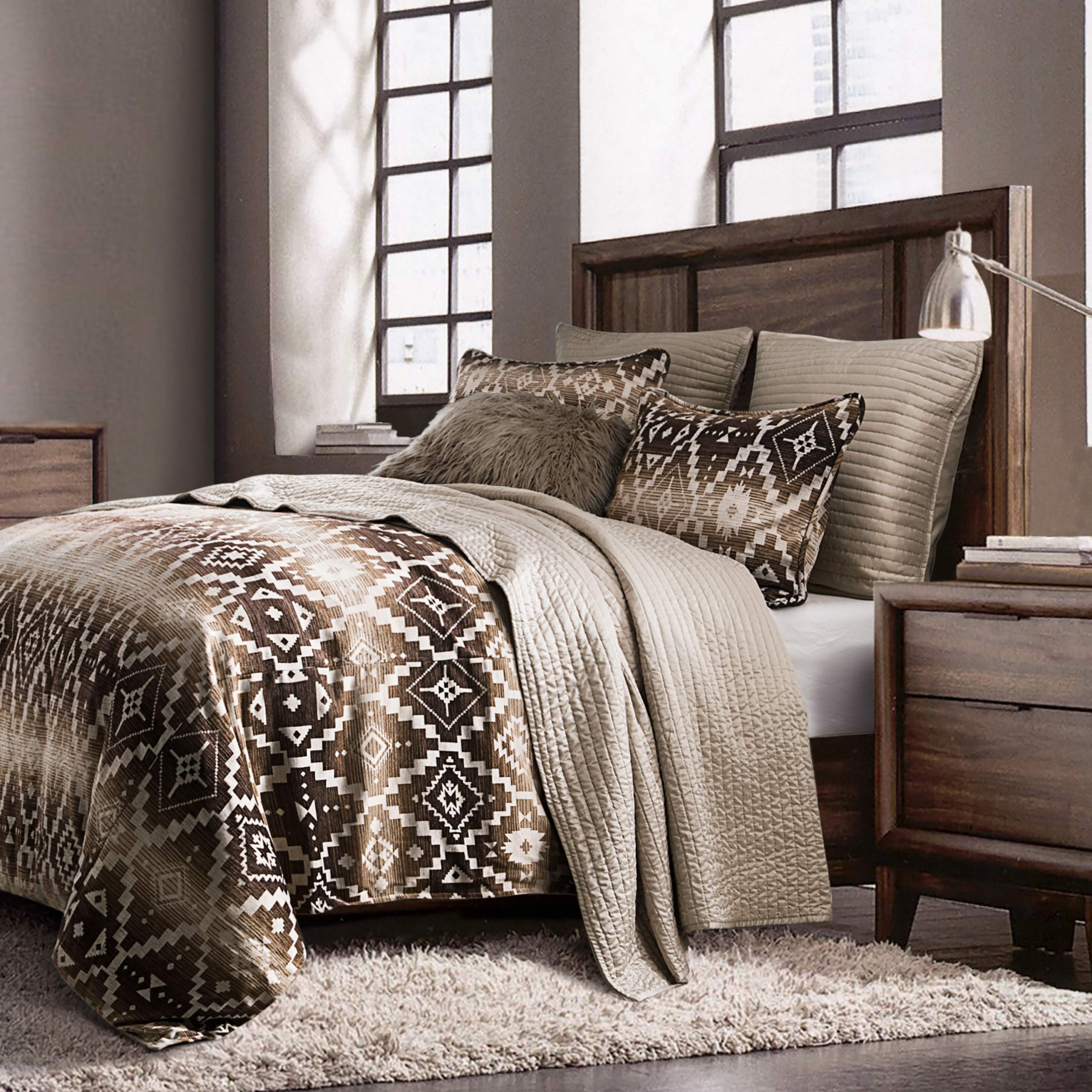 Southwestern Chenille Comforter Set with Pillow Shams