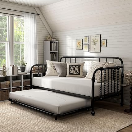 Twin Metal Daybed with Trundle