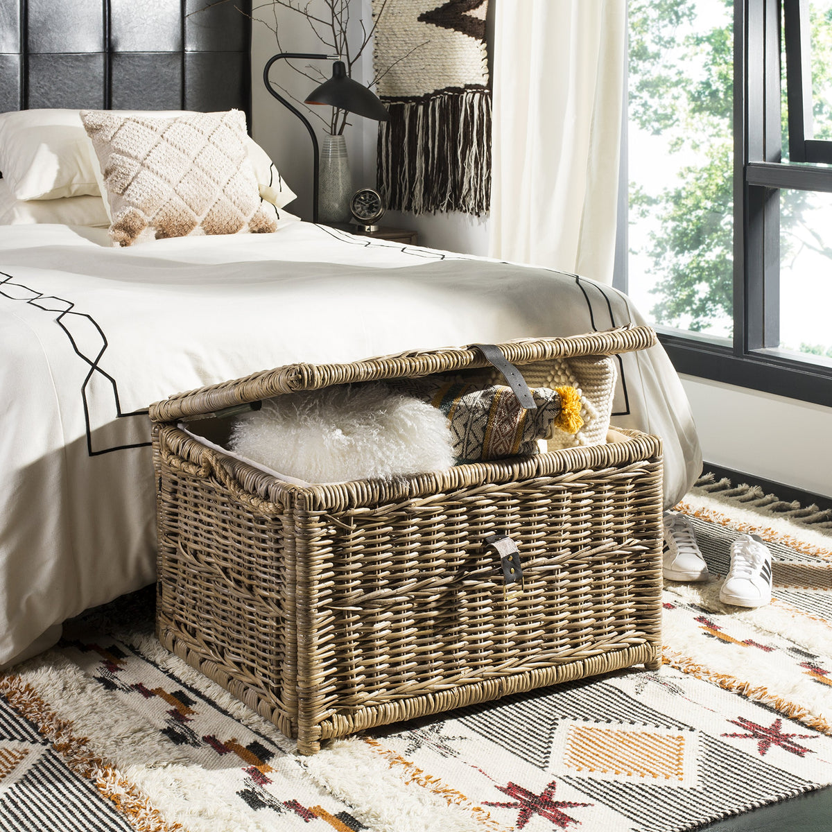 Collapsible Wicker Storage Trunk
