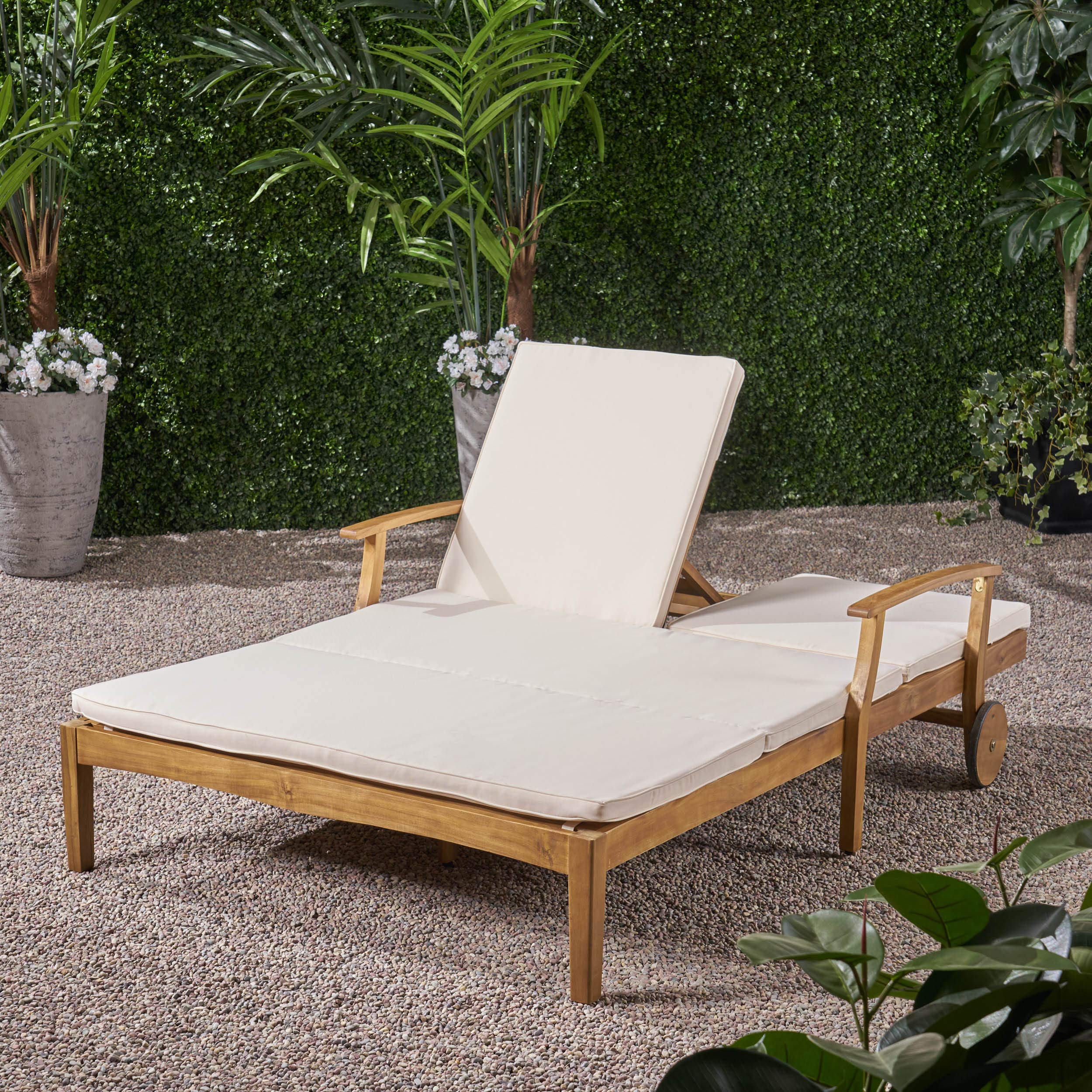 Double Chaise Lounge with Acacia Wood Frame & Water-Resistant Cushions